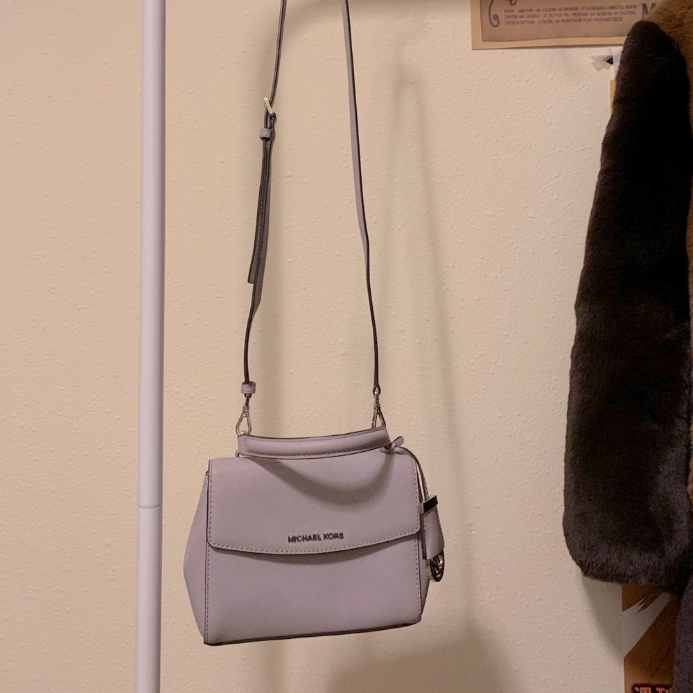 Michael kors lavender crossbody bag